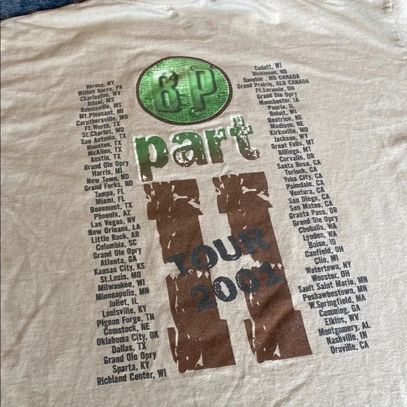 Brad Paisley 2001 Graphic T-Shirt - Vintage Concert Tee - Picture 9 of 10